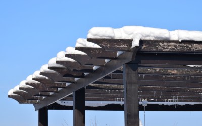 Snow on wood
